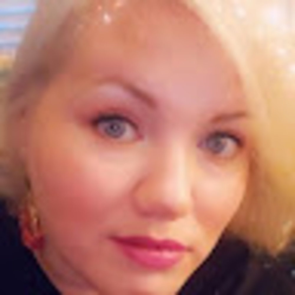 Meet your Posher, Naomi